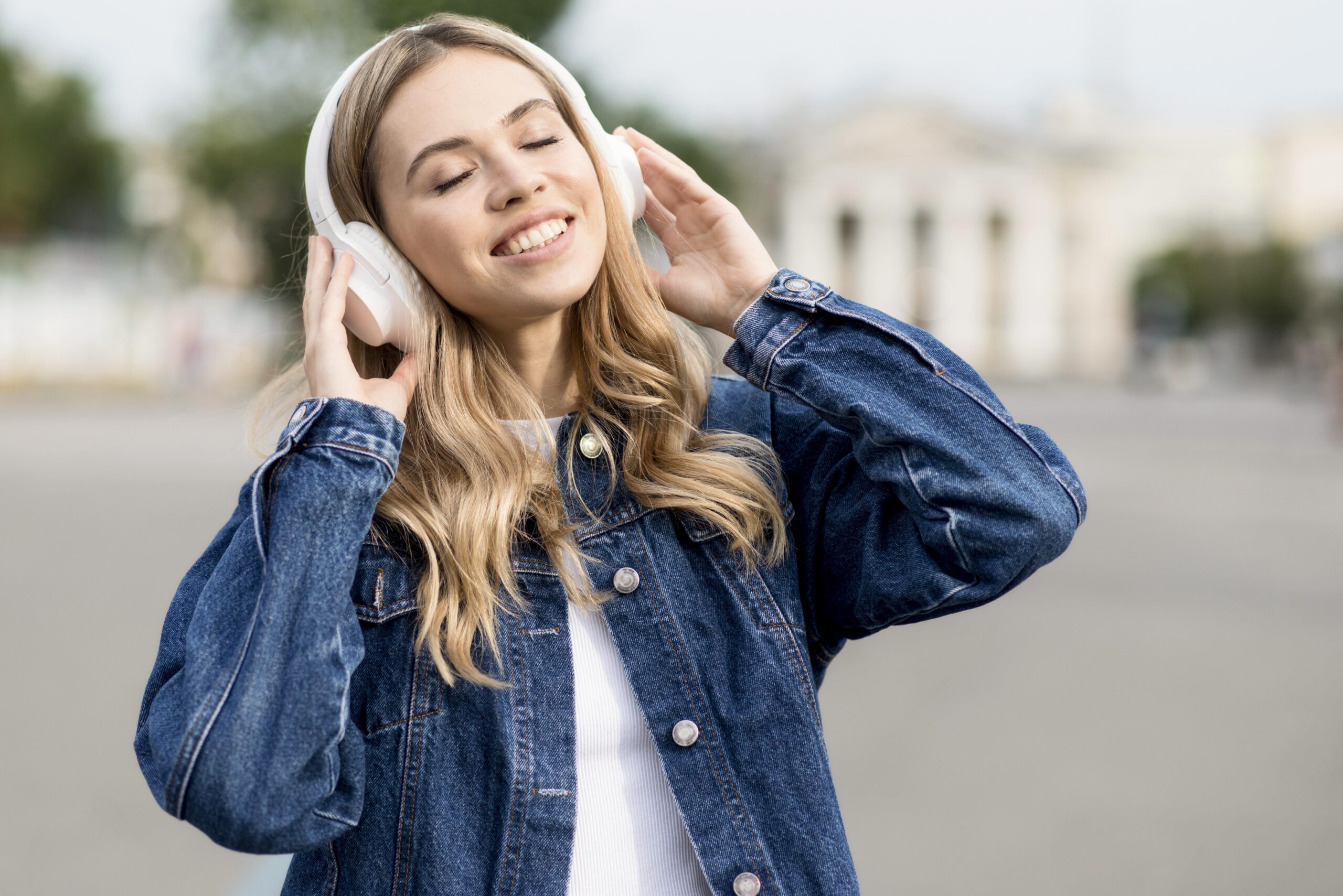 Gospel music mobile apps to keep you closer to God